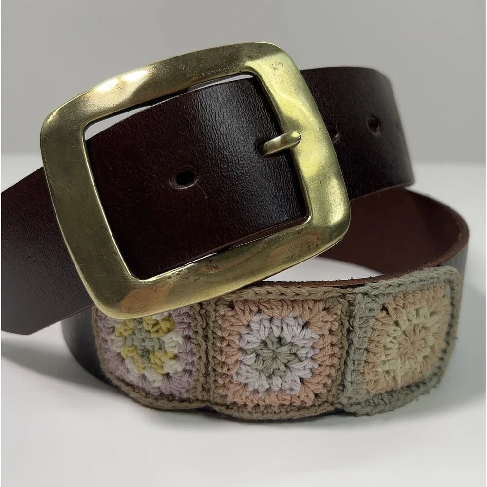 ELISE‎ M Genuine Leather Brass Buckle Belt Crochet Squares Pastel Size S/M 40